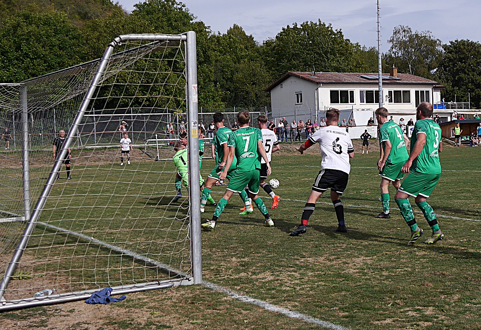 TSV-Neuhuet-7